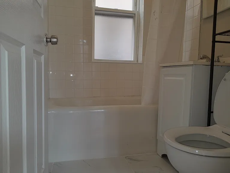 4322 N Drake Ave #2 — Photo 4