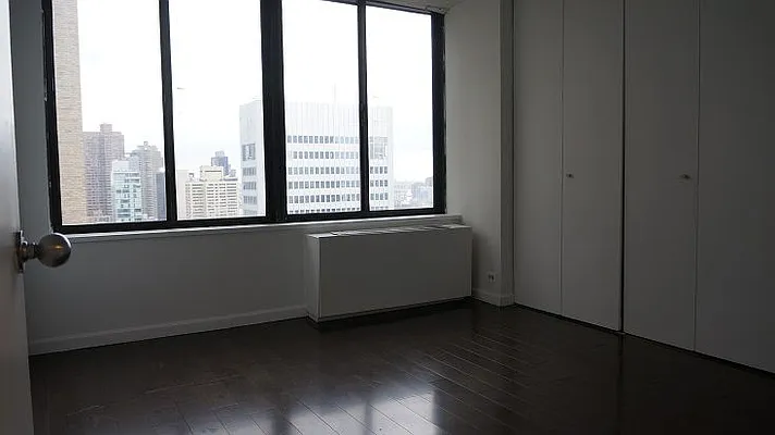 Rented by RSNY Realty | media 18