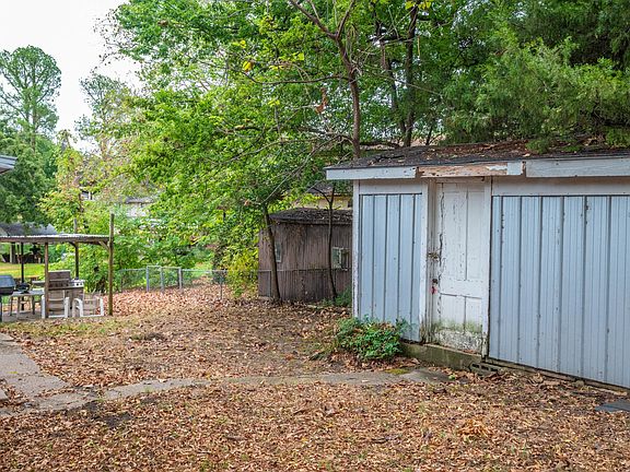 5th image of 143 Vistaridge Dr