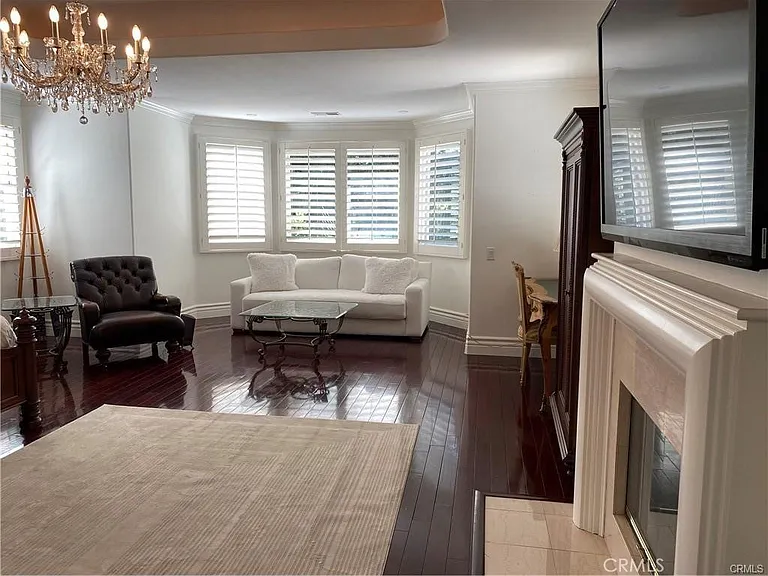5267 Newcastle Ln — Photo 22
