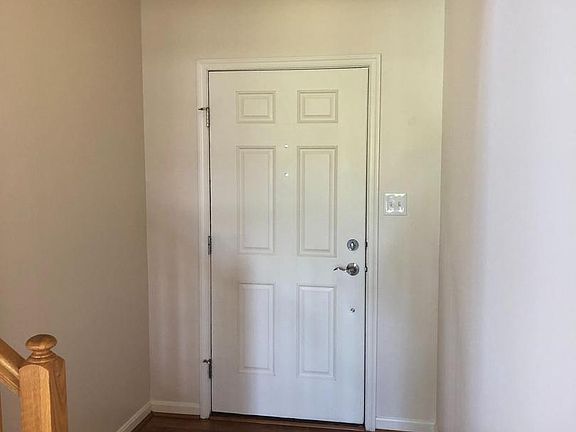 3rd image of 9196 Clubhouse Dr