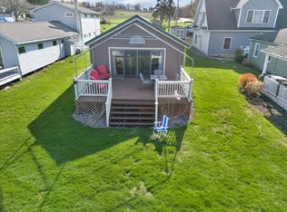 7025 Lake Bluff Rd, Wolcott, NY 14590