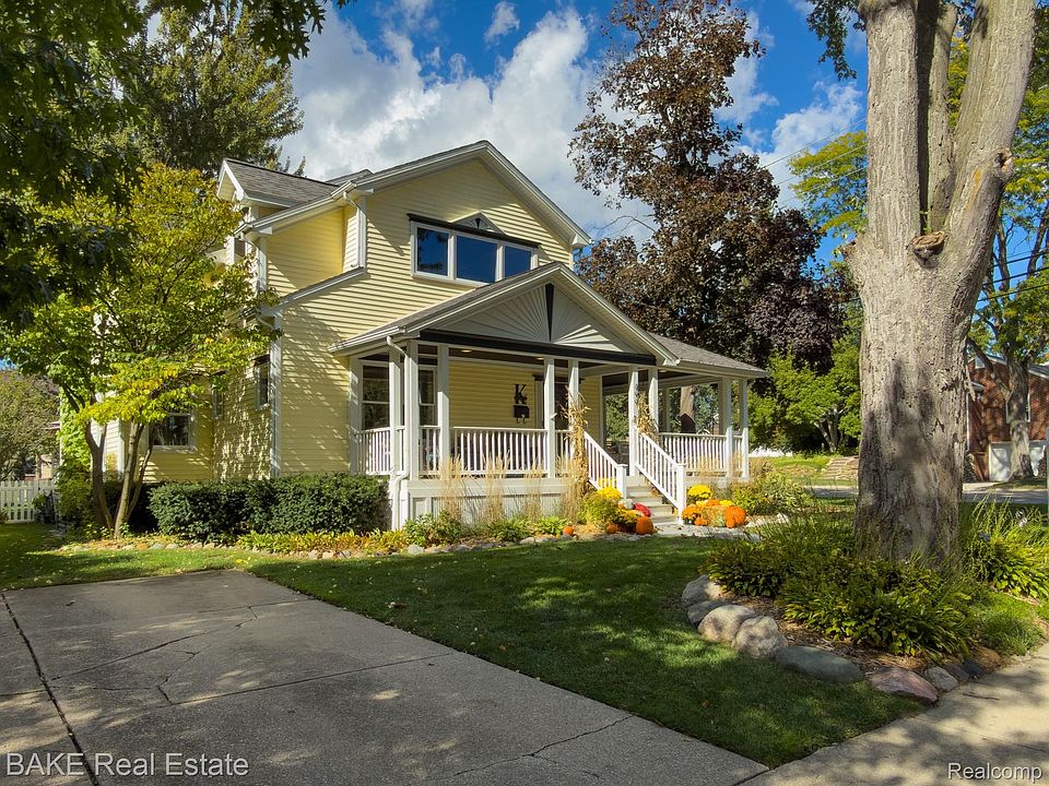 499 N Evergreen St, photo 5