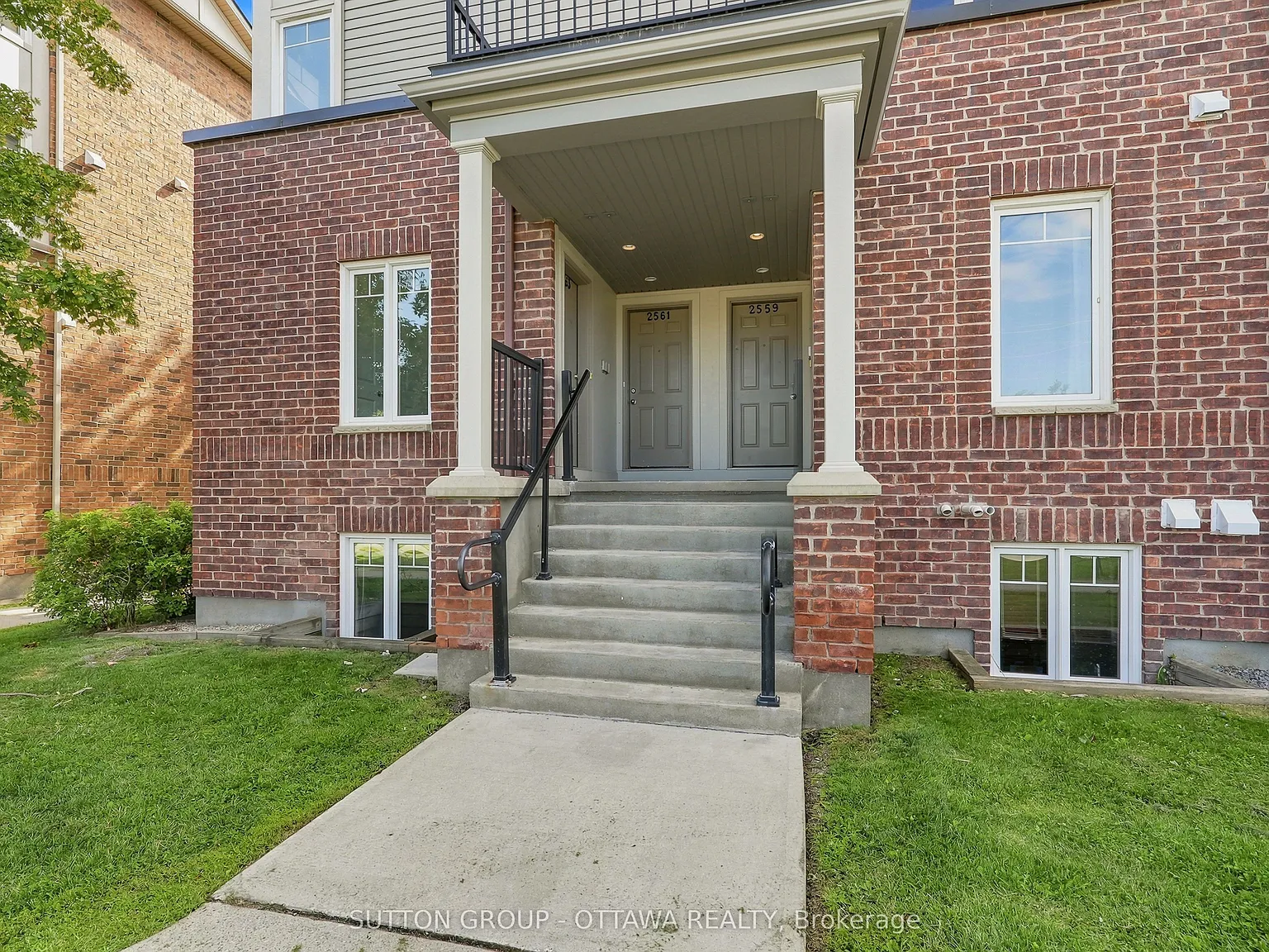 2 bed, $2,300 — Photo 2