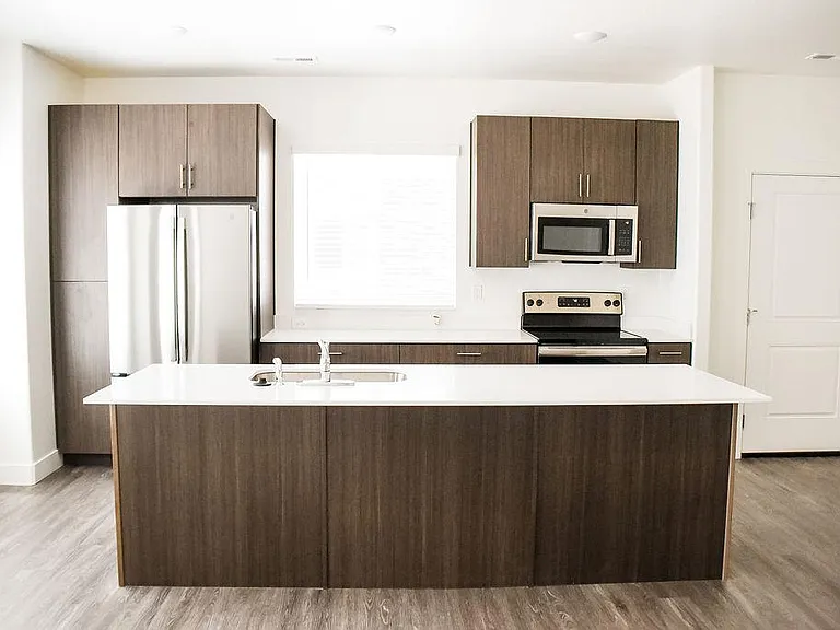 North Pointe Townhomes — Photo 8
