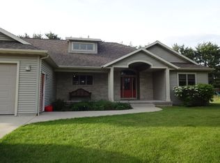 S12923 Cedarberry Dr, Spring Green, WI 53588