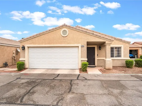 6693 Diamond Care Dr, Las Vegas, NV 89122