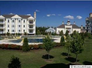 322 Oval Rd, Wall Township, NJ 08736