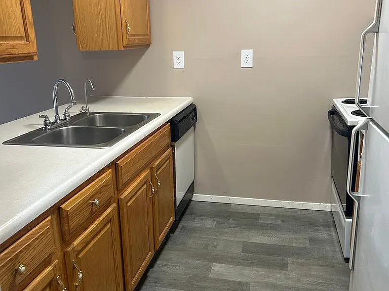 Plaza 93 Apartments — Photo 152