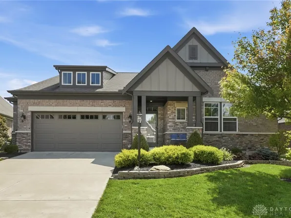 360 Woodstream Dr, Springboro, OH 45066