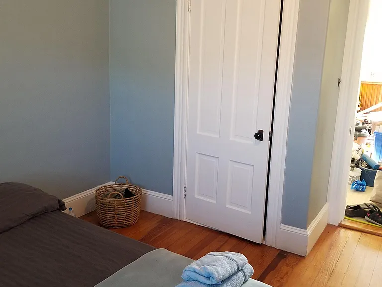 138 Bay View Ave #3 — Photo 11