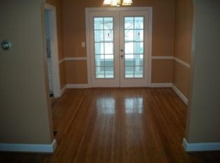 4026 Winchester Rd, Saint Matthews, KY 40207