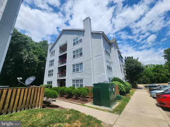 18516 Boysenberry Dr APT 204, Gaithersburg, MD 20879