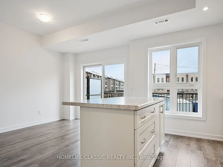 57 Great Falls Blvd — Photo 7