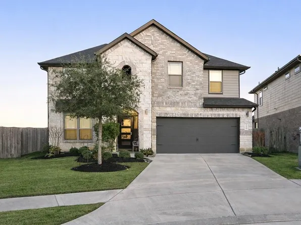 2628 Friendship Ln, Friendswood, TX 77546