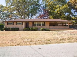 137 Douglas Dr, Chattanooga, TN 37412