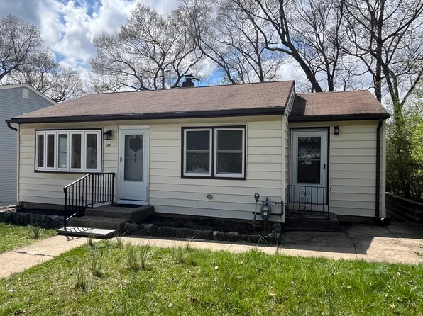 569 Dell Rd, Landing, NJ 07850