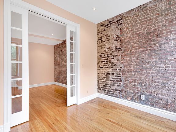 4th image of 404 E 88th St APT 5G