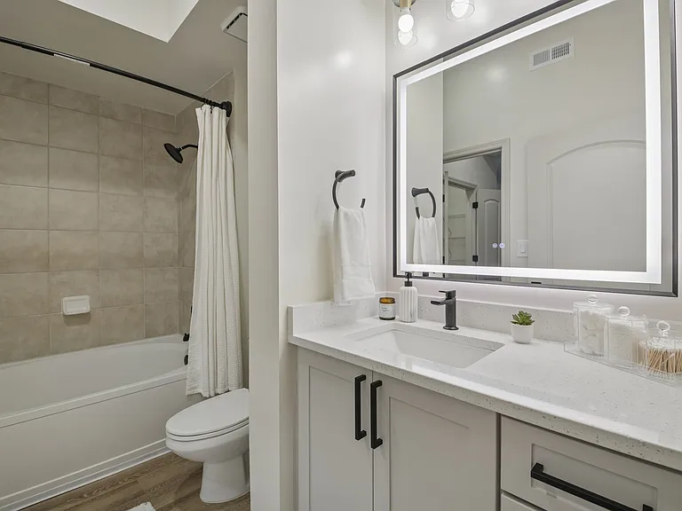 The GoodWynn at Town Brookhaven by ARIUM — Photo 12
