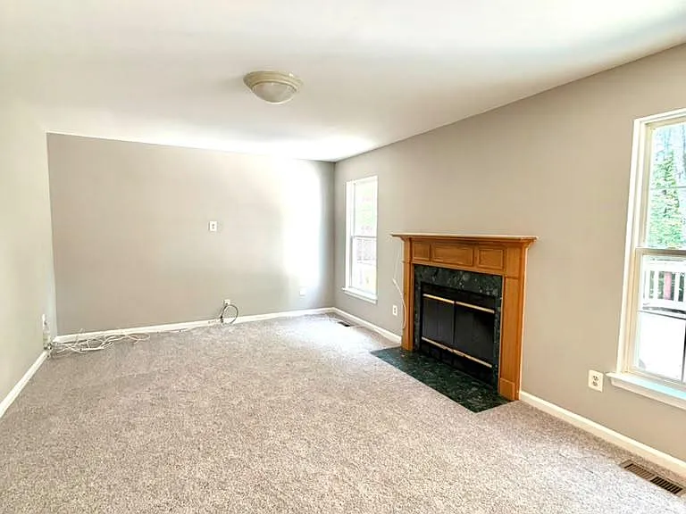 43416 Sperrin Ct — Photo 16