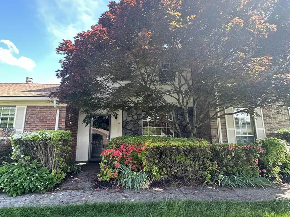 7914 Gleason Dr APT 1068, Knoxville, TN 37919
