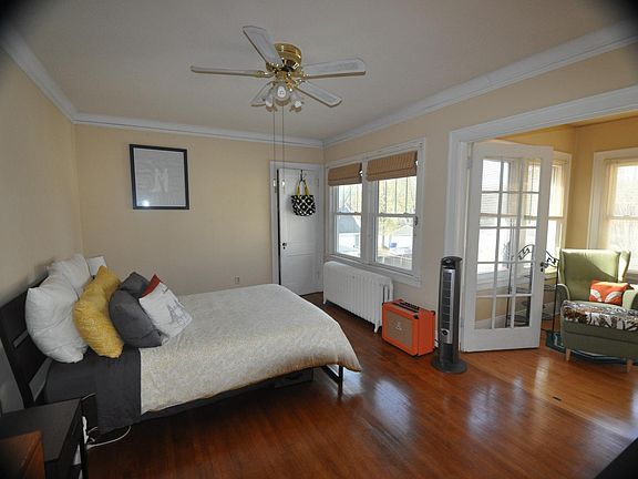 5th image of 2160 Lincoln Ave