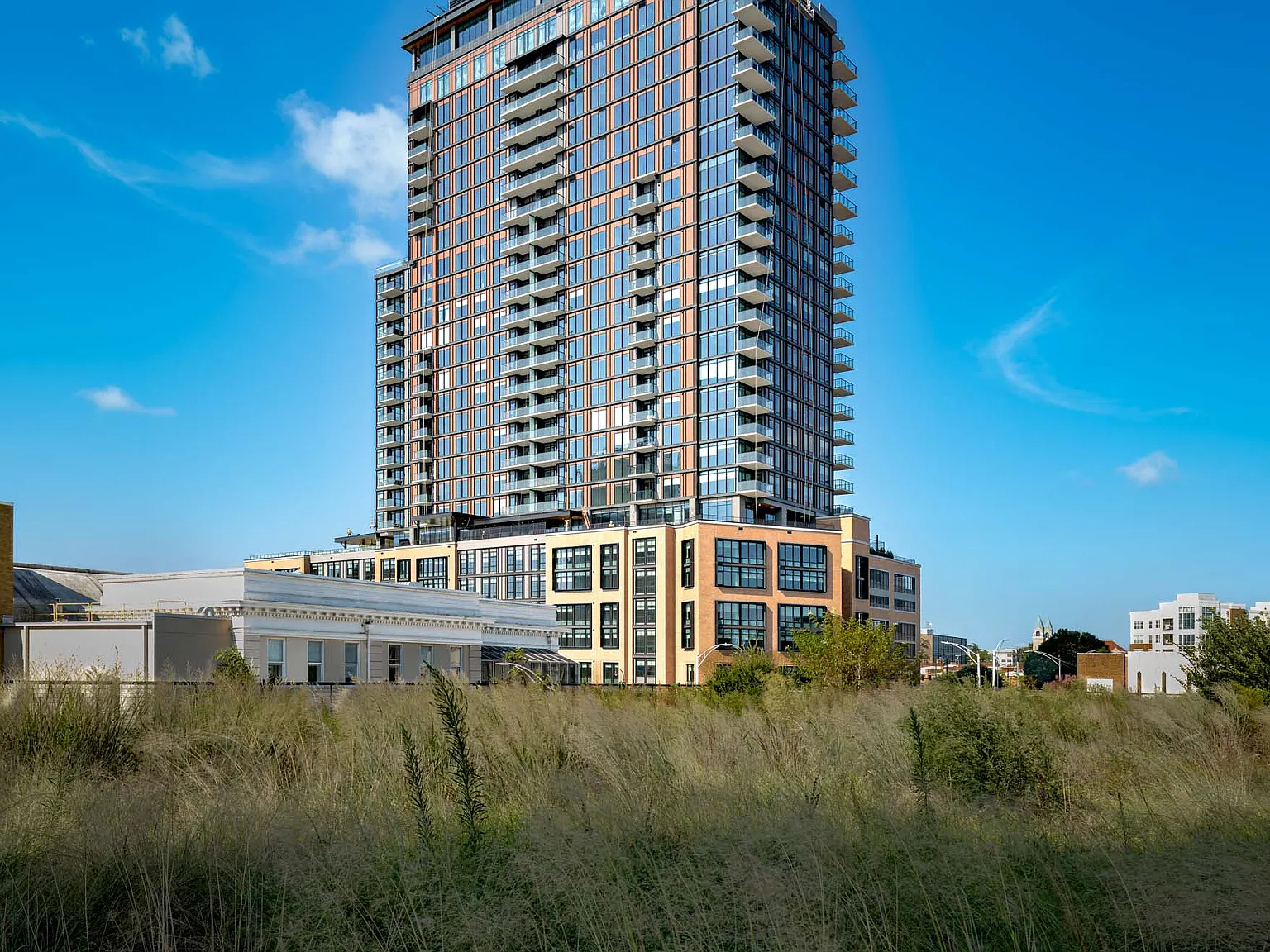 The Novus — Photo 1