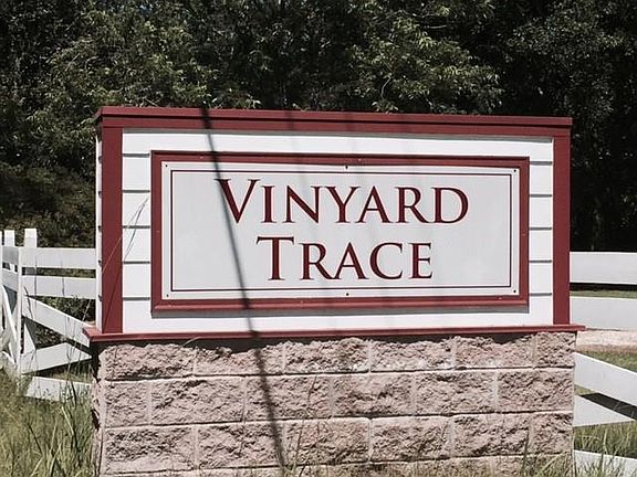2nd image of Vineyard Trce