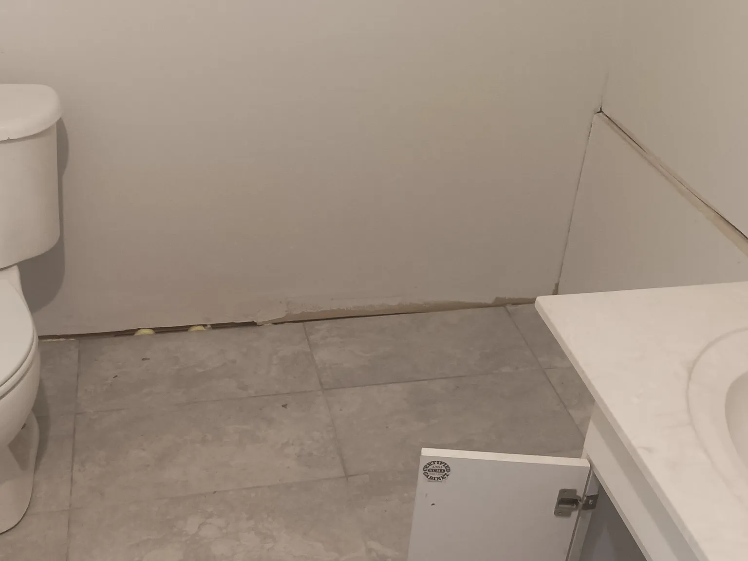 1 bed, 700 sqft, $400 — Photo 3