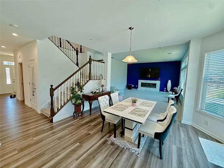 1810 Primrose Park Rd — Photo 7