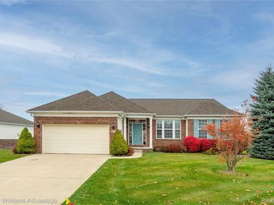 6317 Prairie Dunes Dr, Grand Blanc, MI, 48439
