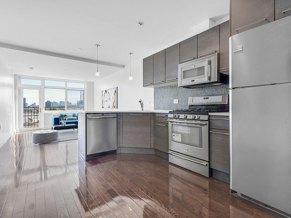 1st image of 11-15 Broadway #2EE