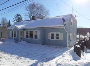 7 Ocean St, Lanesborough, MA 01237