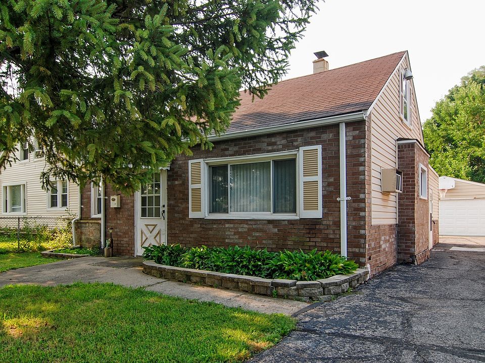 1st image of 10429 W Medill Ave