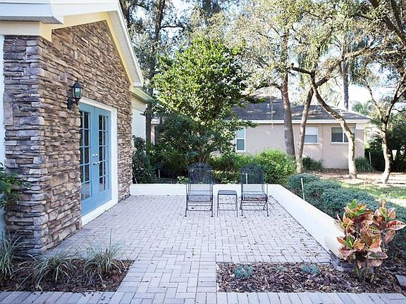 2nd image of 3021 Sutton Woods Dr