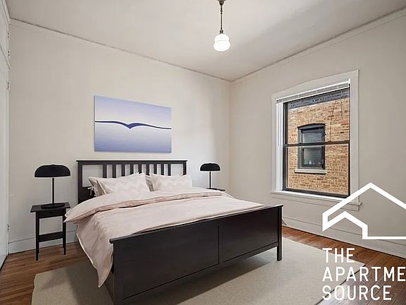 4th image of 1025-33 Dempster St #1305-11-W2