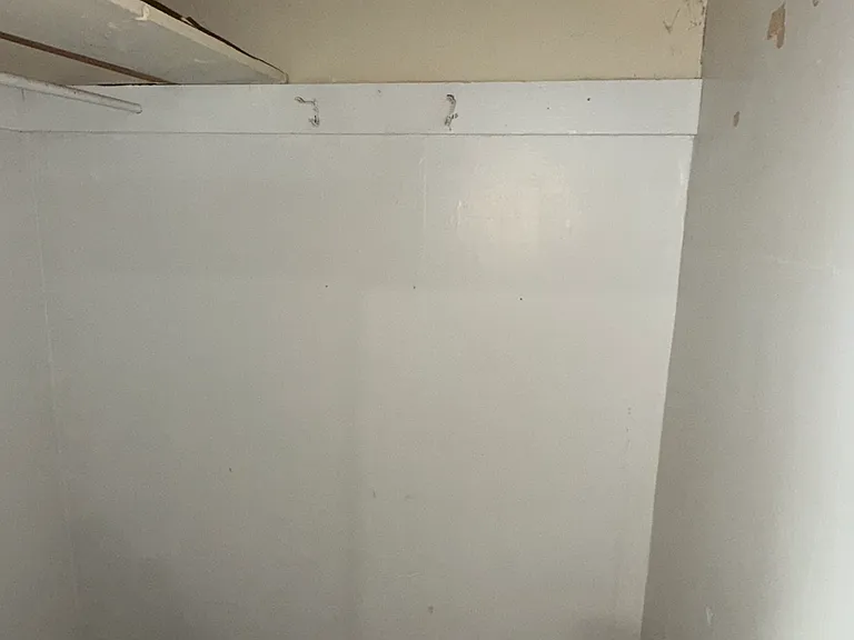 1300 N Burlington Ave — Photo 15