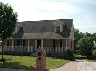 1339 Bluebonnet Dr, Clarksville, TN 37042