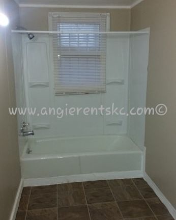 5th image of 5937 Indiana Ave
