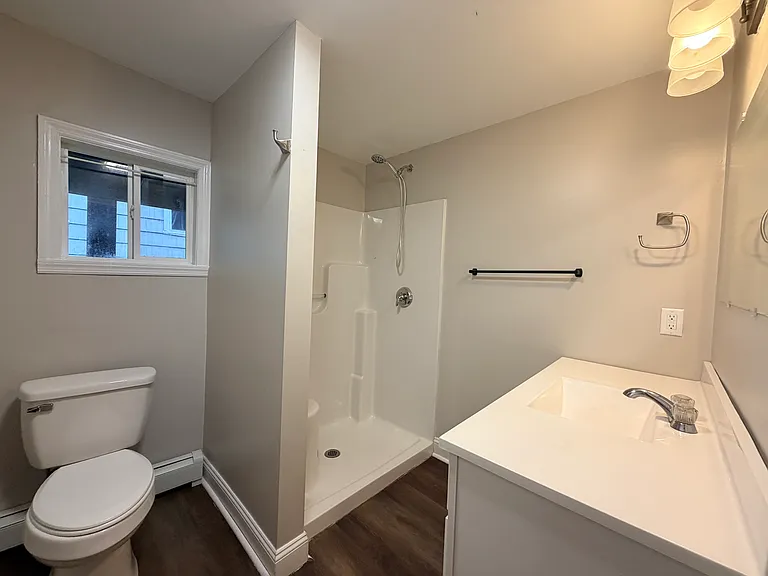 Full Bath
