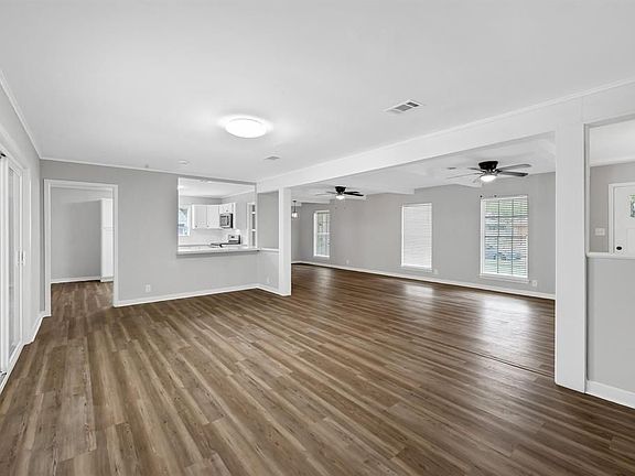 5th image of 10218 Catlett Ln
