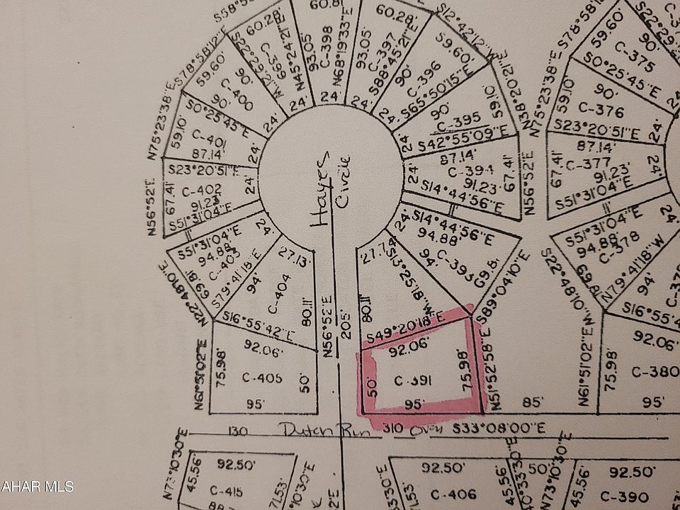 2nd image of 104 Hayes Cir