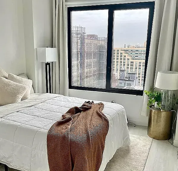 22 Chapel St #13D — Photo 1
