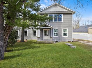 6010 Peart Rd, Morris, IL 60450