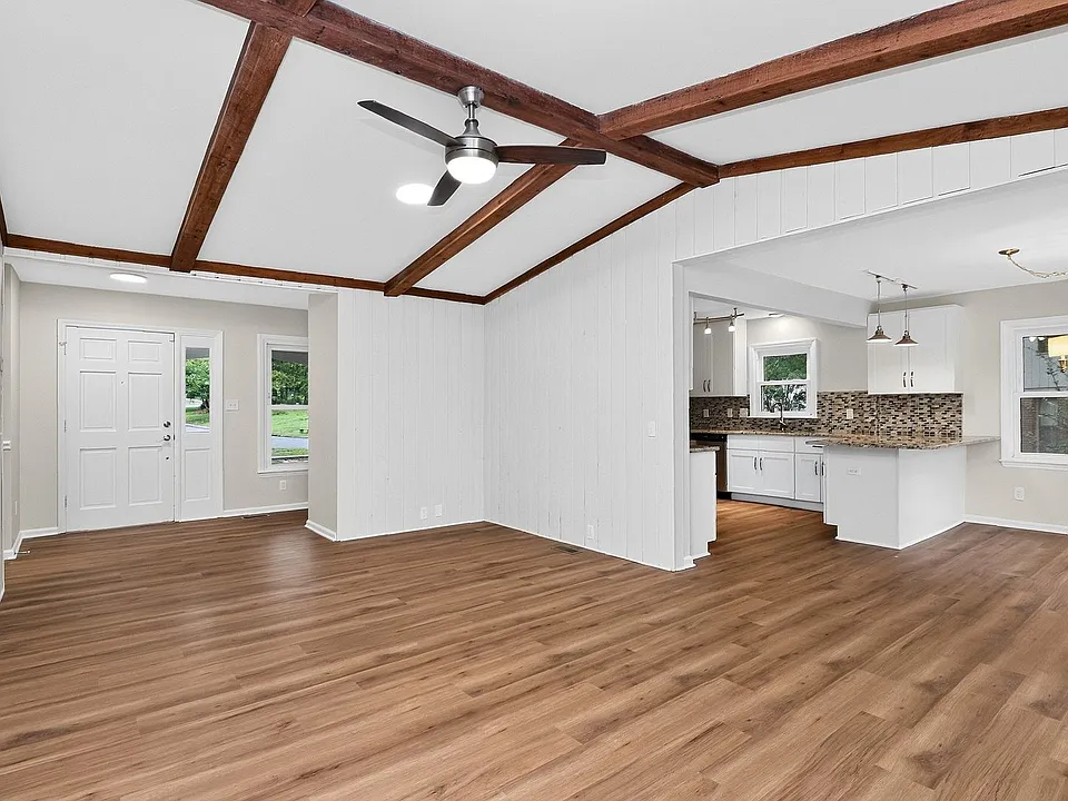 11122-5 Cedar Ln