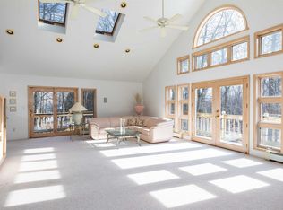 17 Darren Rd, Lagrangeville, NY 12540