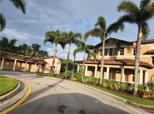 951 SW 146th Ter, Hollywood, FL 33027