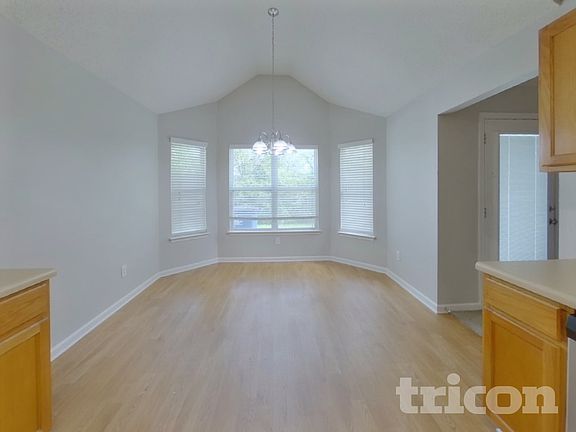 5th image of 237 Bella Vista Ter