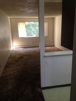 1st image of 527 W Alder St APT D204