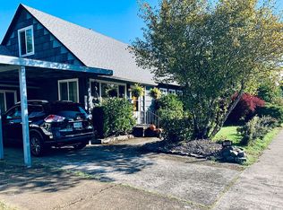 11005 NE Tillamook St, Portland, OR 97220